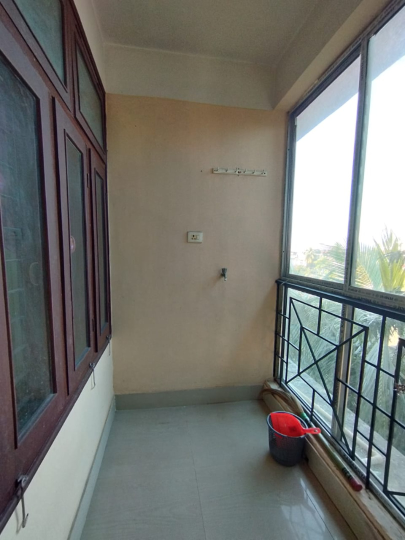 Semi Furnished 3bhk in Dinesh Ojha Path, SATSANG VIHAR, Bhangagarh, Guwahati, Assam, India for Rent